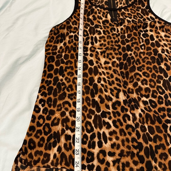 EUC Express Keyhole Cheetah Print Small Sleeveless Women’s Tank Top. Zipper Back - Picture 4 of 11